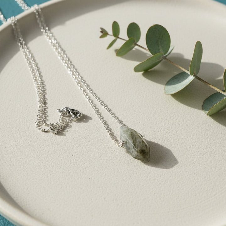Marguerite Necklace