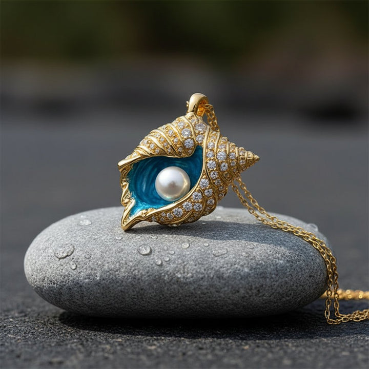 Eowyn Pearl Necklace