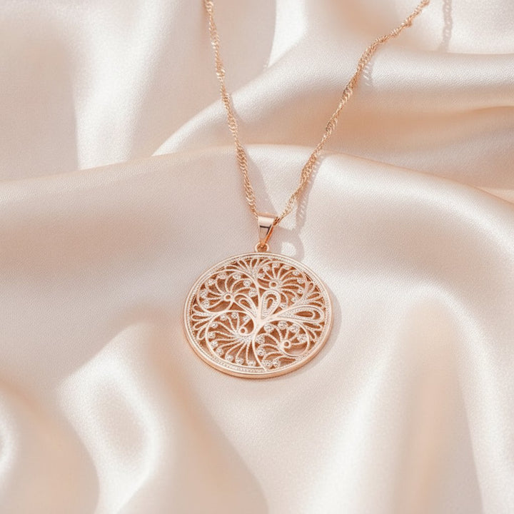 Jolie Necklace