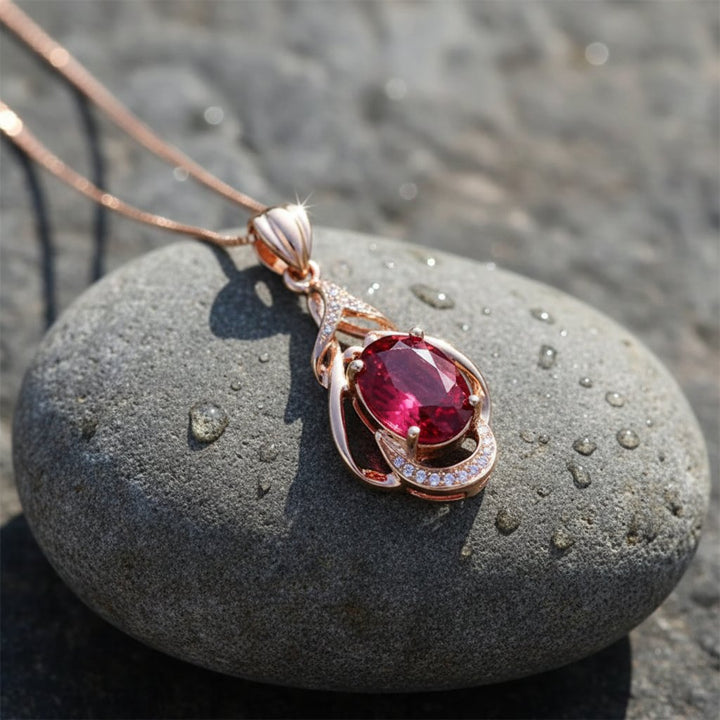 Marguerite Crystal Necklace