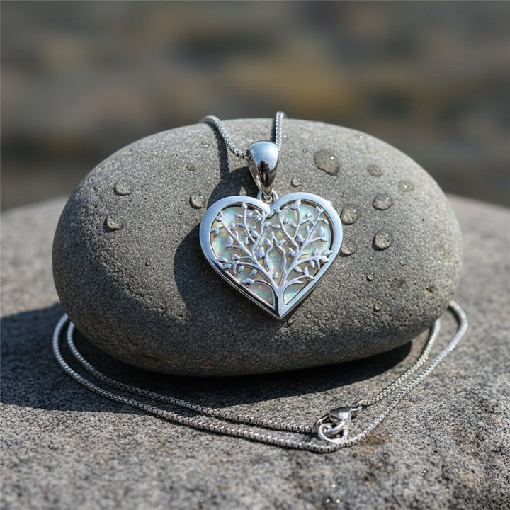 Cosette Necklace