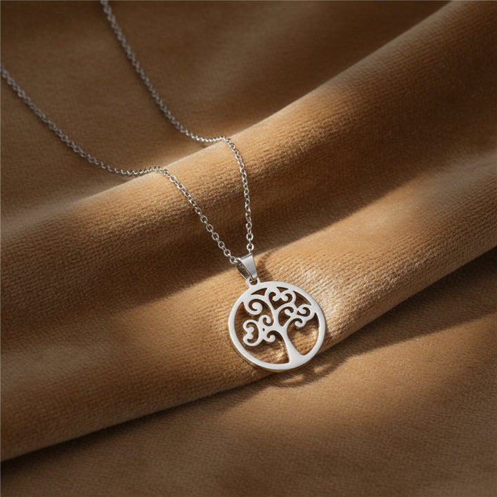 Cosette Necklace