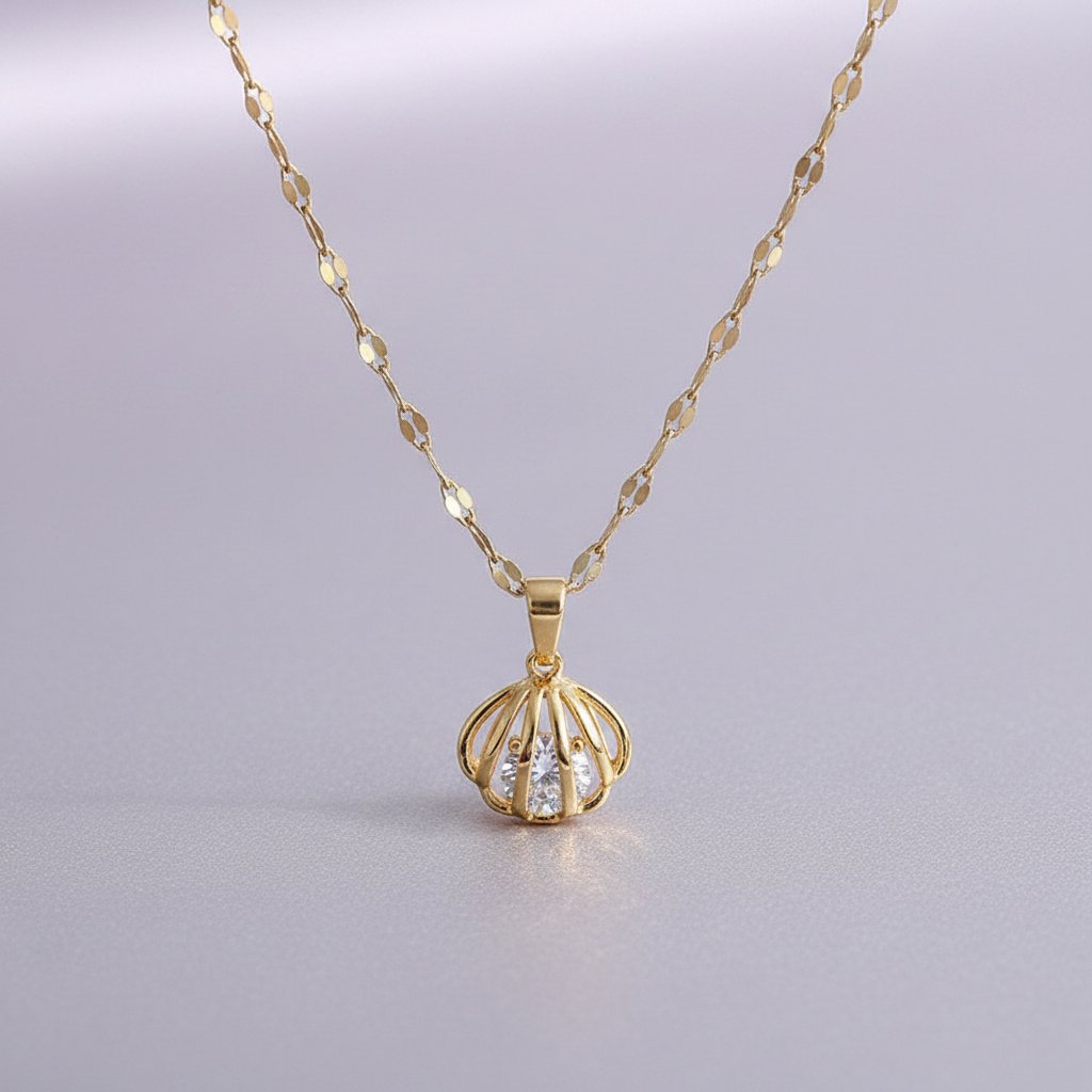 Lucine Necklace