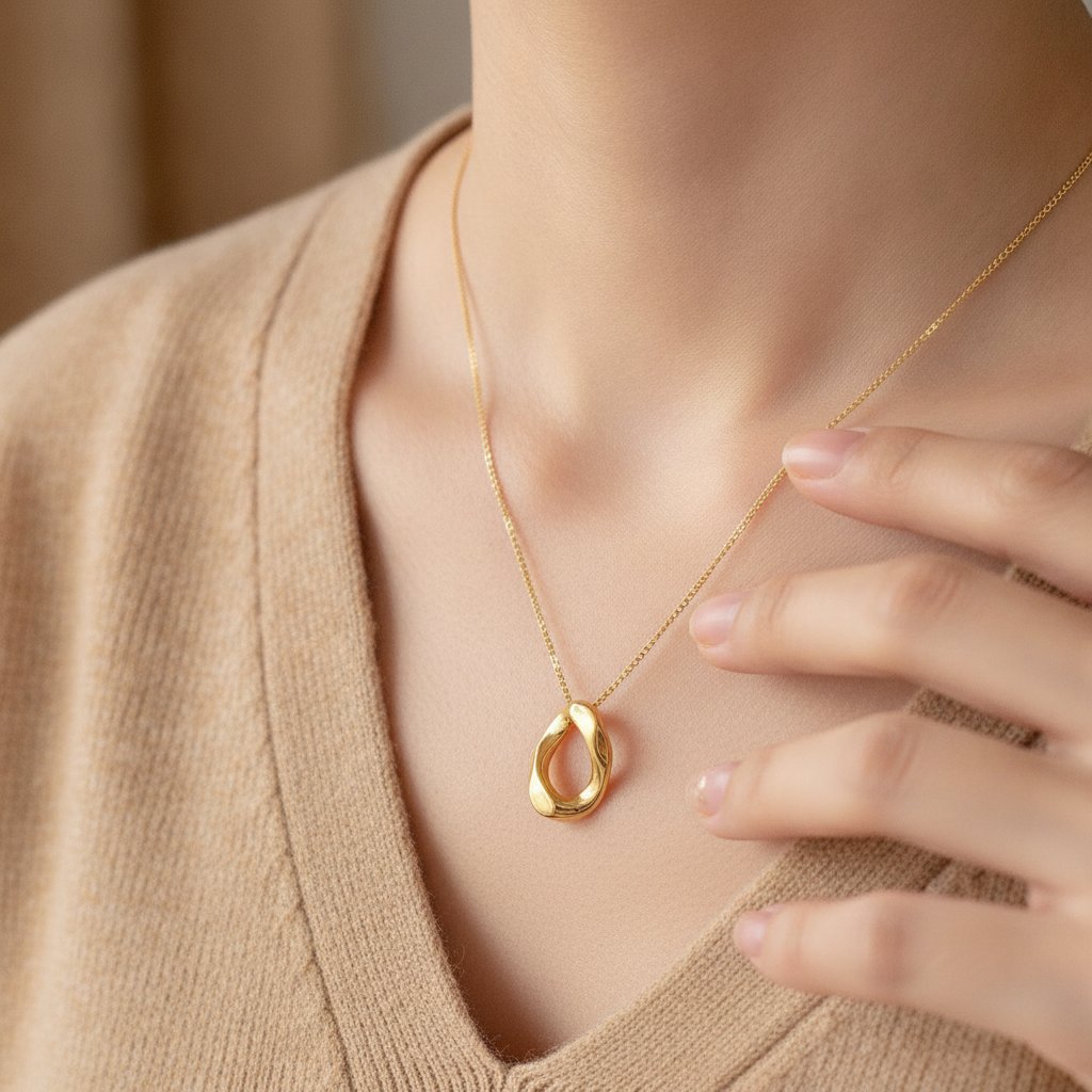 Camille Gold Necklace