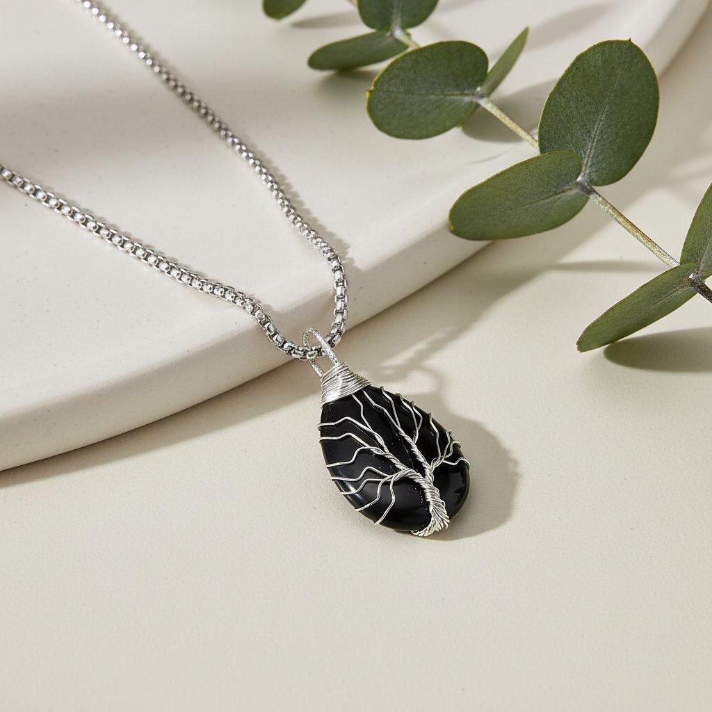 Bela Onyx Necklace