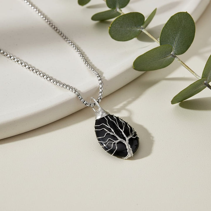Bela Onyx Necklace