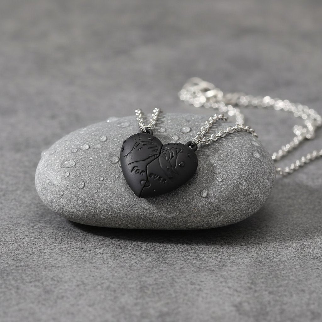Jolie Necklace