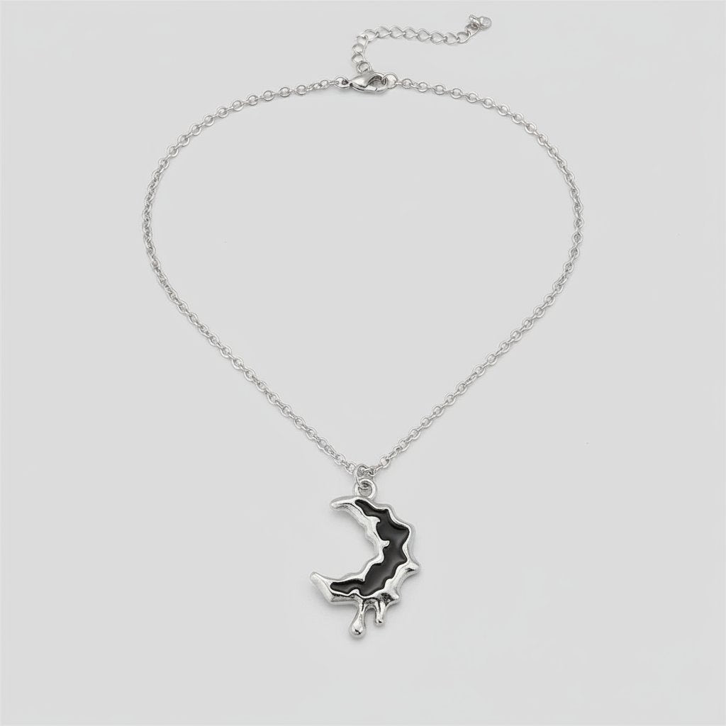 Thea Minimalist Necklace