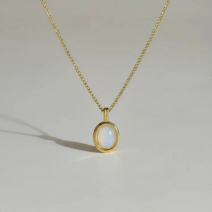 Vera Moonstone Necklace