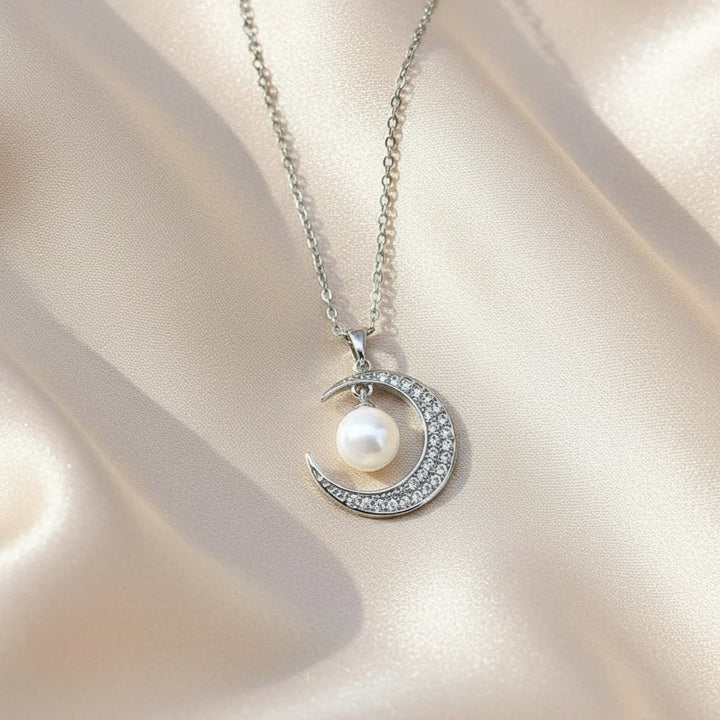 Kaia Moonstone Necklace