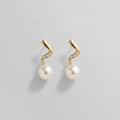 Elowen Pearl Earrings
