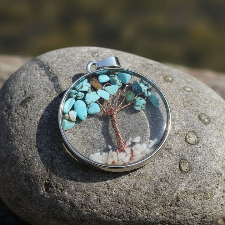 Lourdes Turquoise Necklace