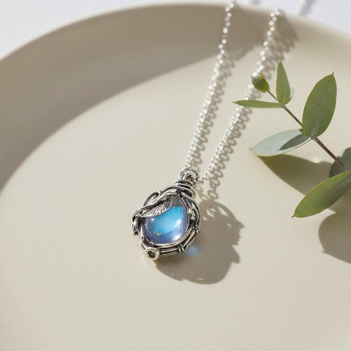 Willa Crystal Necklace