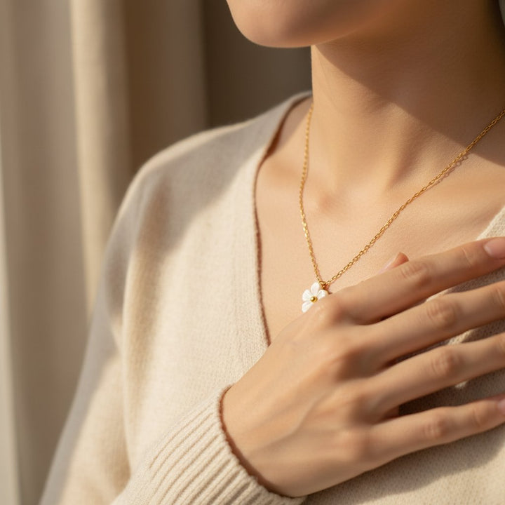 Hespera Vintage Necklace