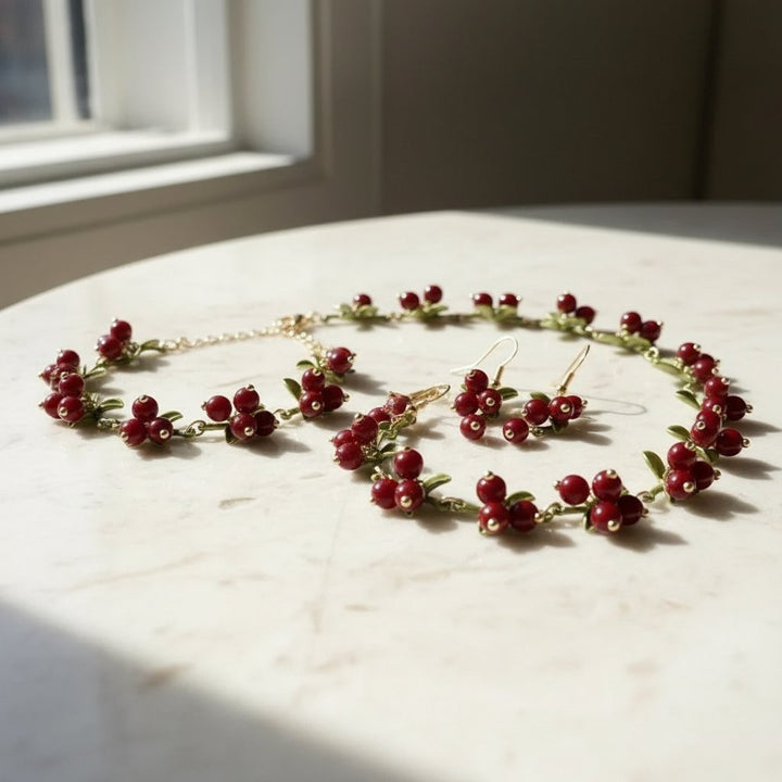 Romy Vintage Necklace