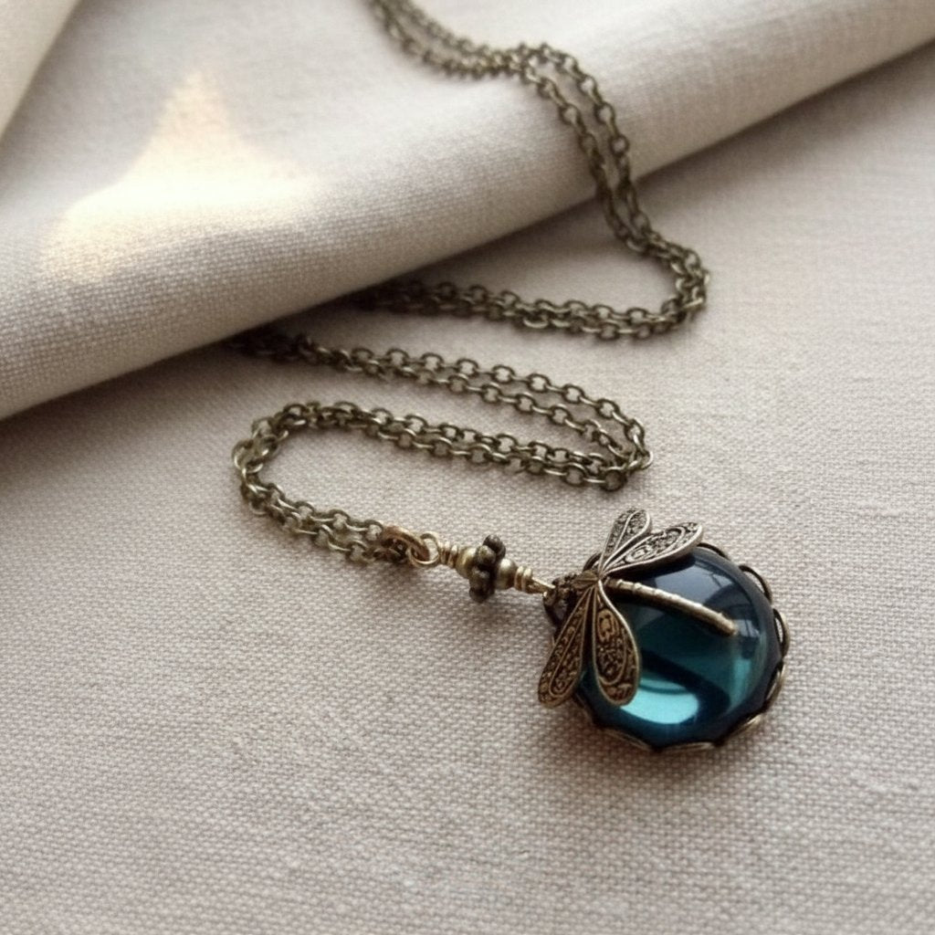 Iliana Crystal Necklace