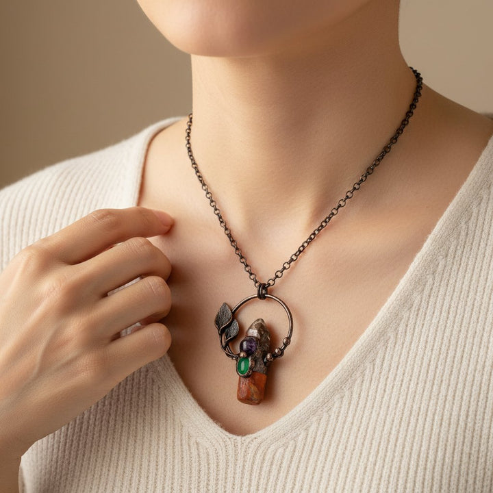 Suri Vintage Necklace