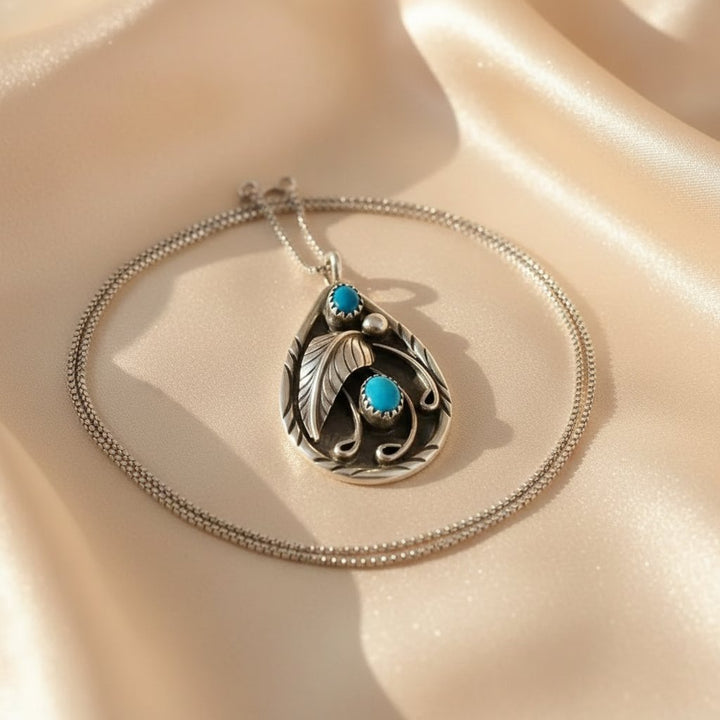 Ninon Vintage Necklace