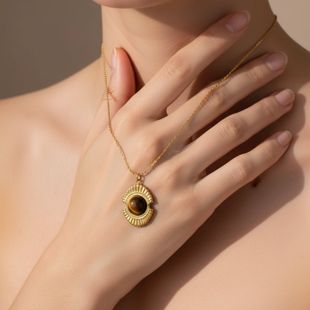 Iliana Gold Necklace