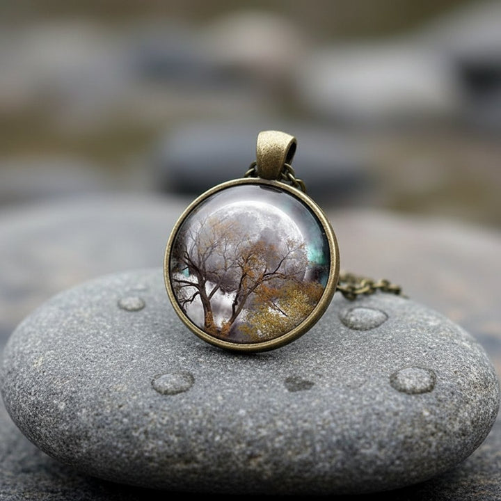 Wren Vintage Necklace