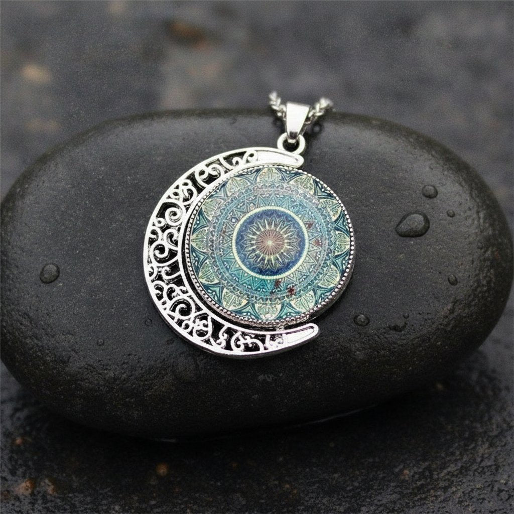 Yara Vintage Necklace