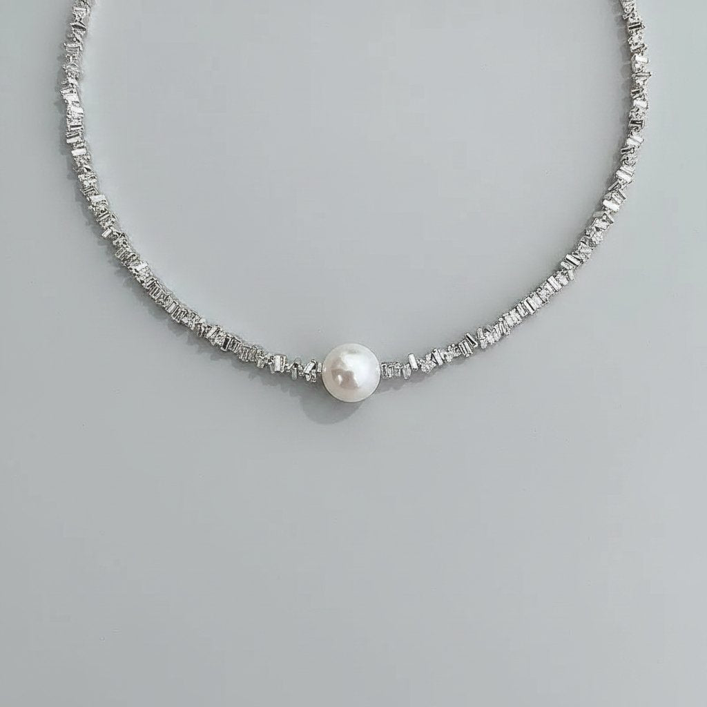 Quilla Pearl Necklace