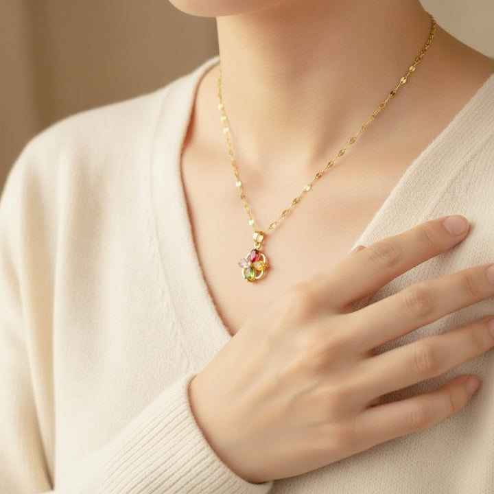 Vera Vintage Necklace