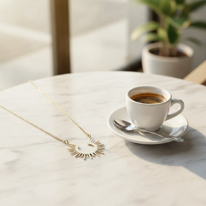 Marguerite Gold Necklace