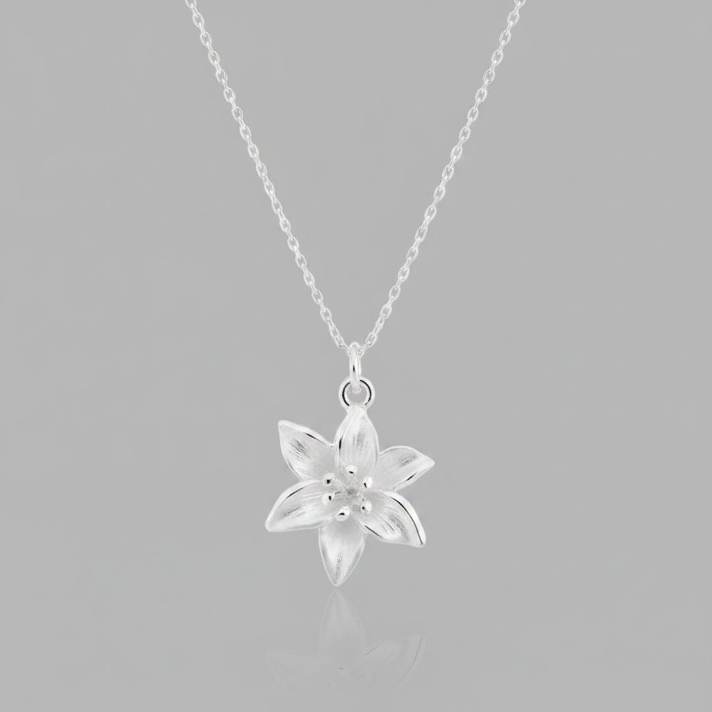 Bela Silver Necklace