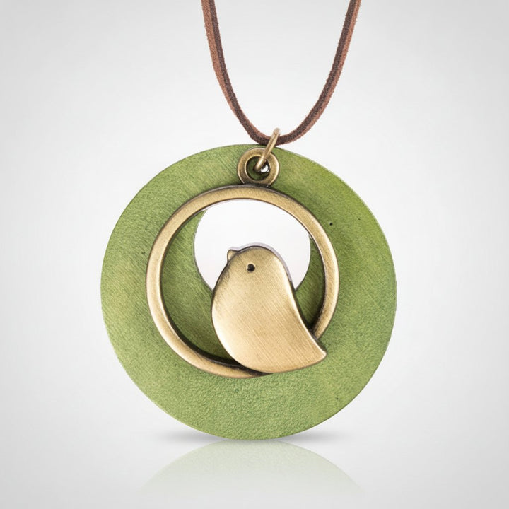 Jolie Vintage Necklace