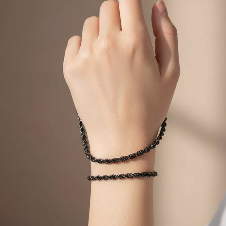 Clemence Necklace