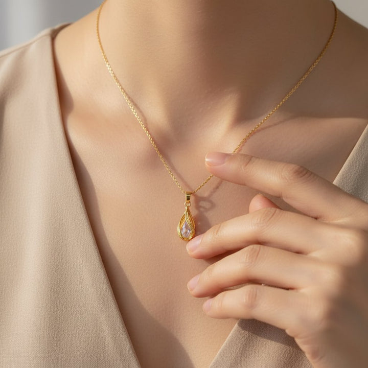 Kaia Necklace