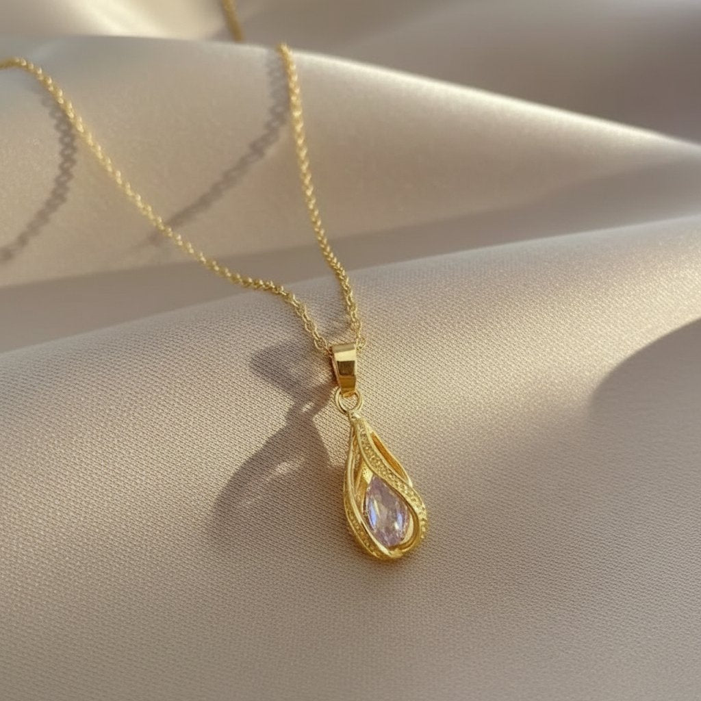 Kaia Necklace