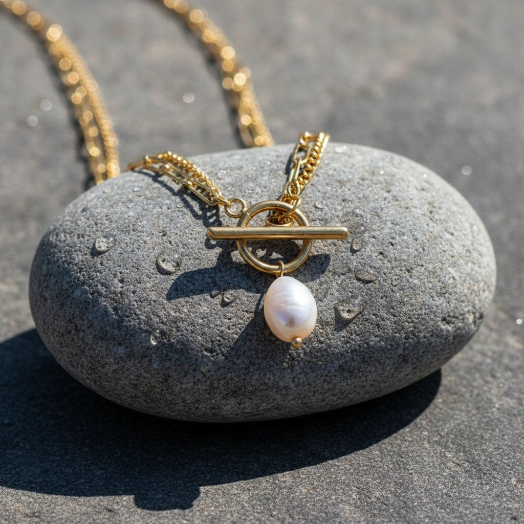 Leocadia Pearl Necklace