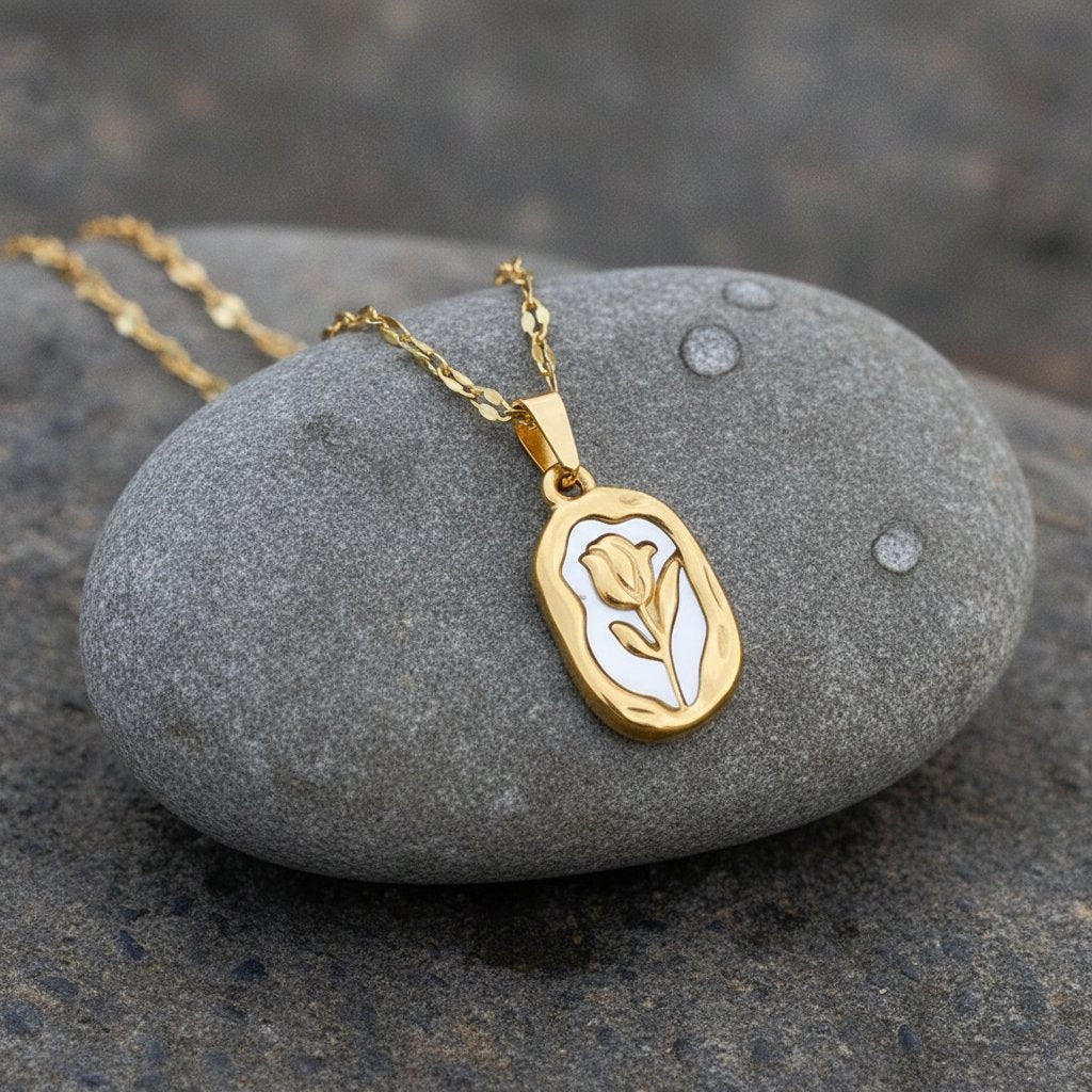 Verena Necklace