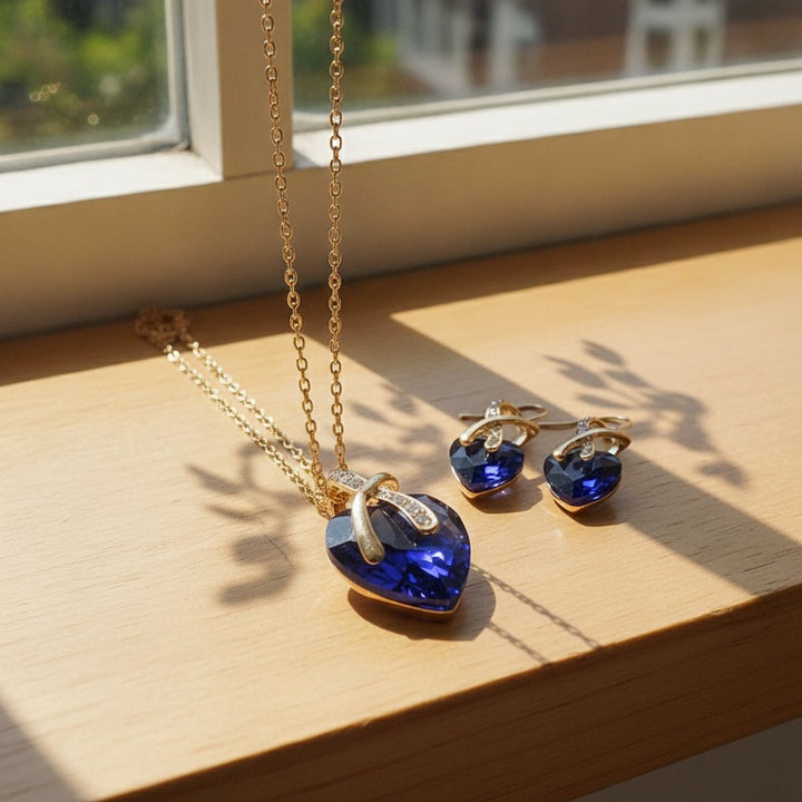 Linnea Gold Jewelry Set