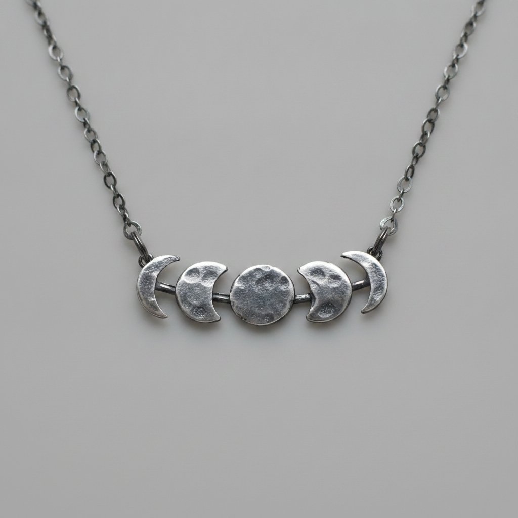 Iliana Silver Necklace