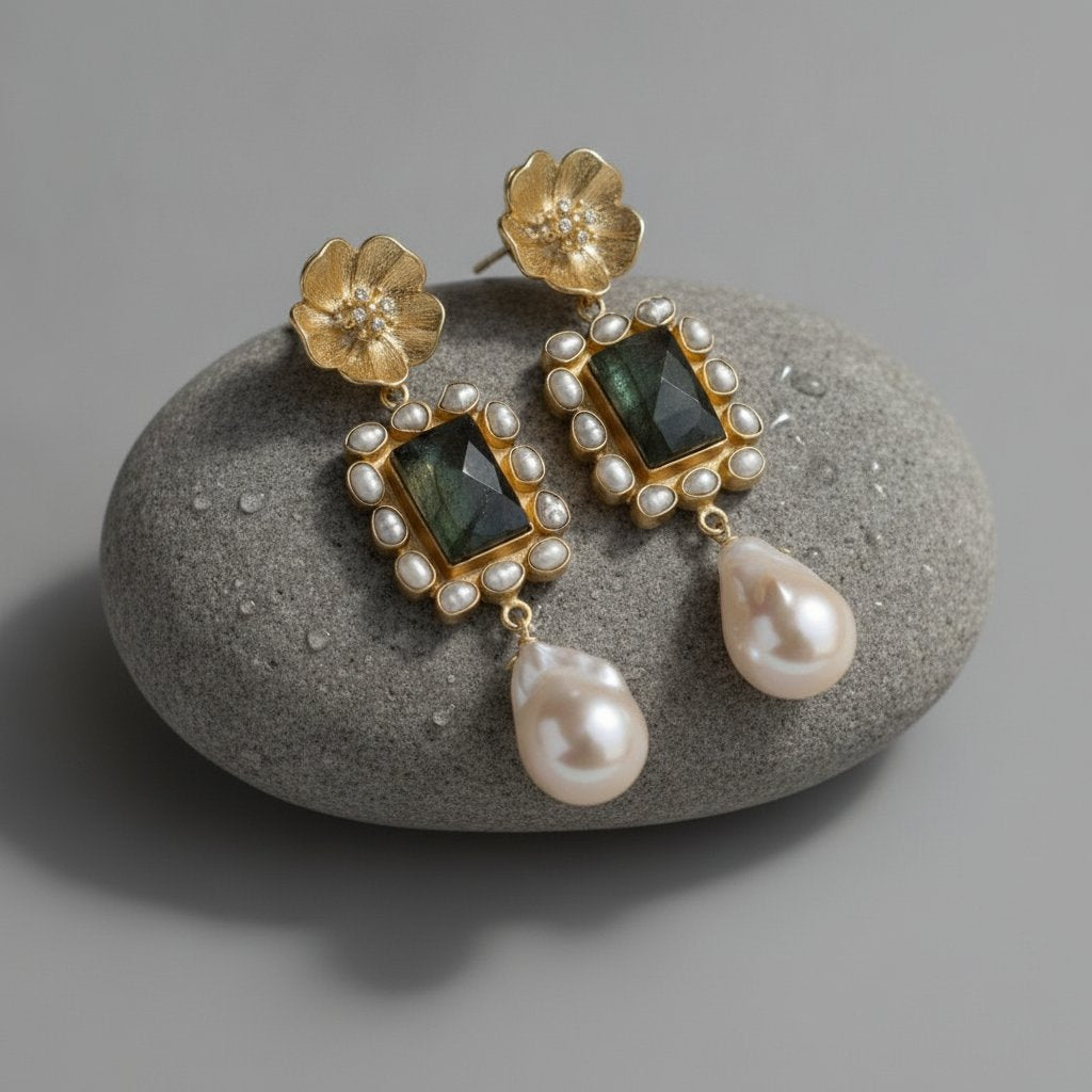 Yvaine Vintage Earrings
