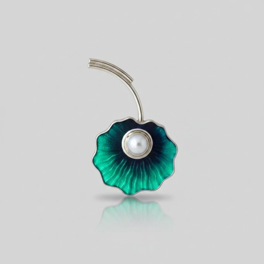 Beatrice Pearl Earrings