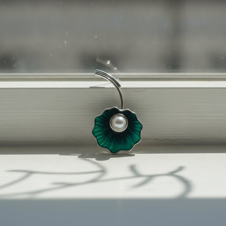 Beatrice Pearl Earrings