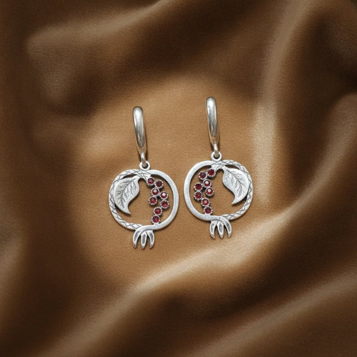 Lioria Vintage Earrings