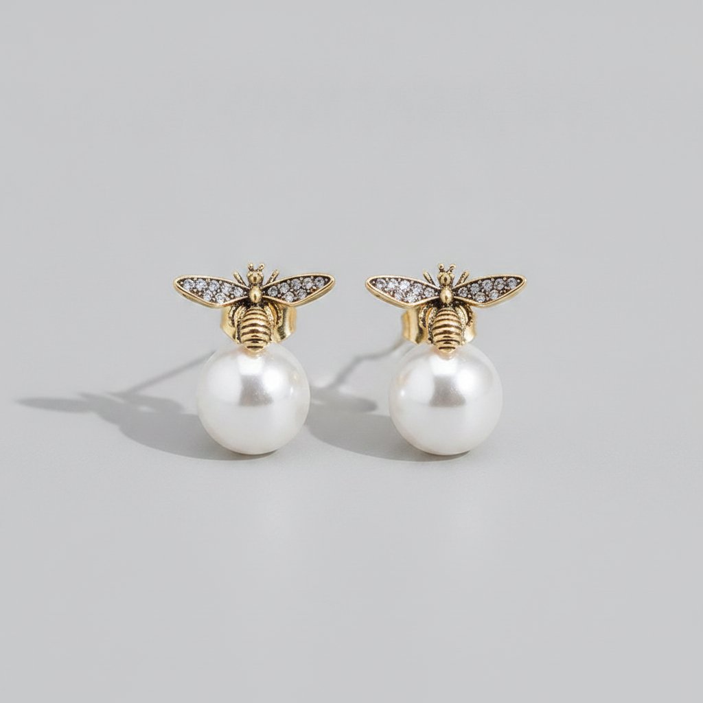 Kira Pearl Earrings