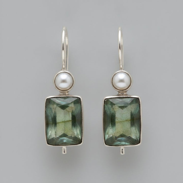 Sabine Pearl Earrings
