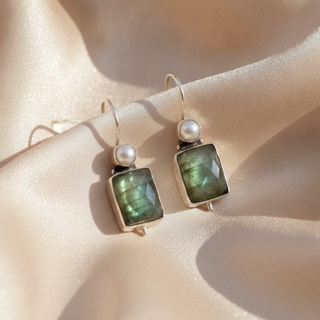 Sabine Pearl Earrings