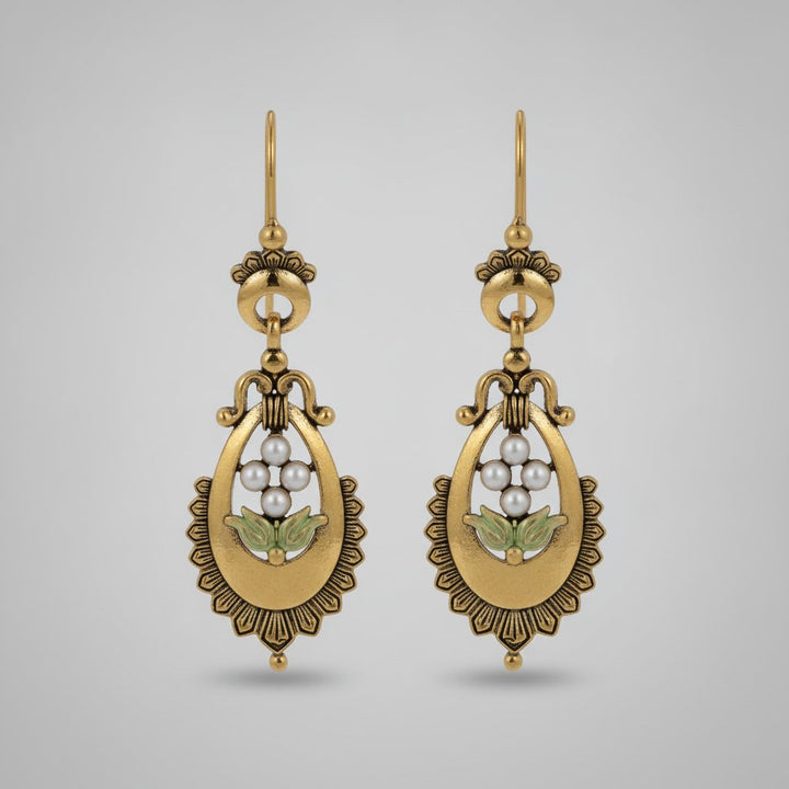 Lune Pearl Earrings