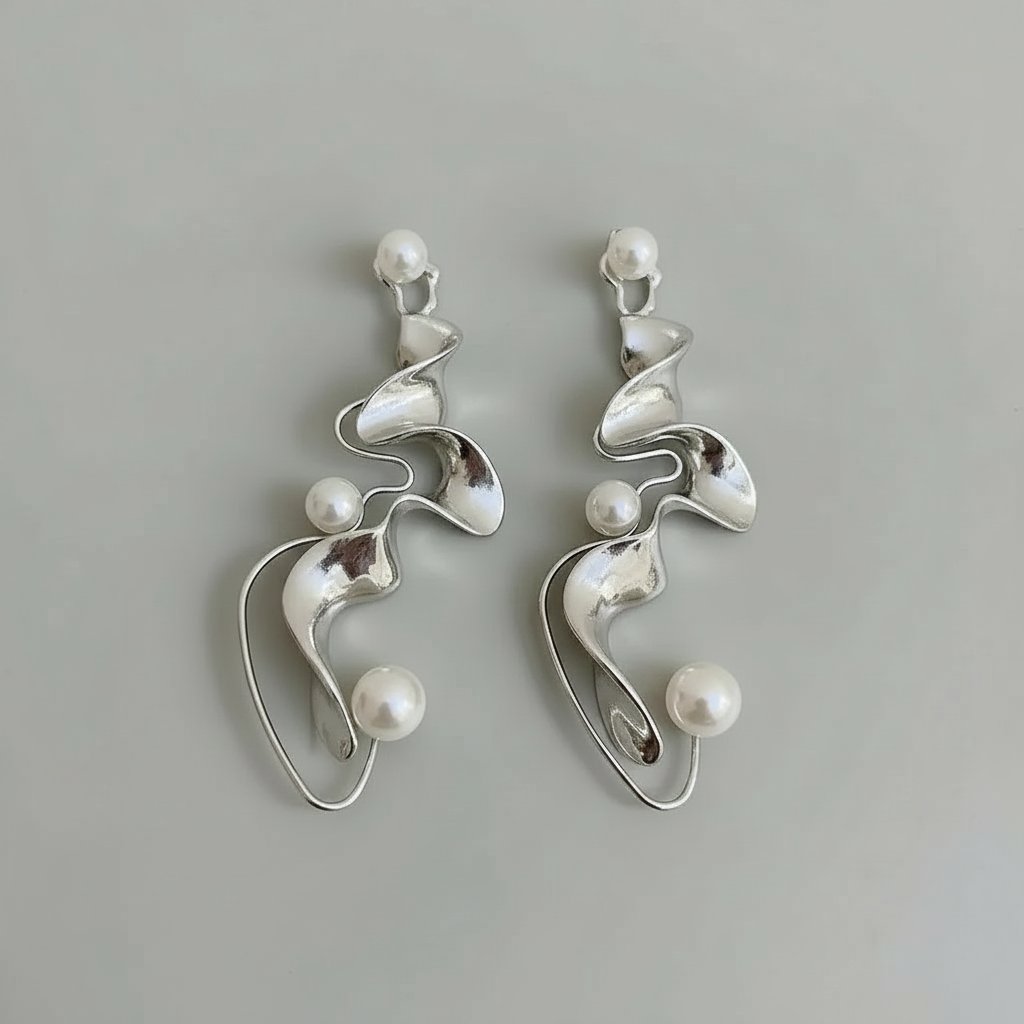 Albane Pearl Earrings