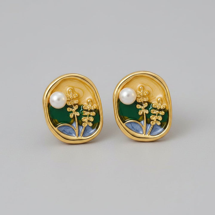 Petra Pearl Earrings