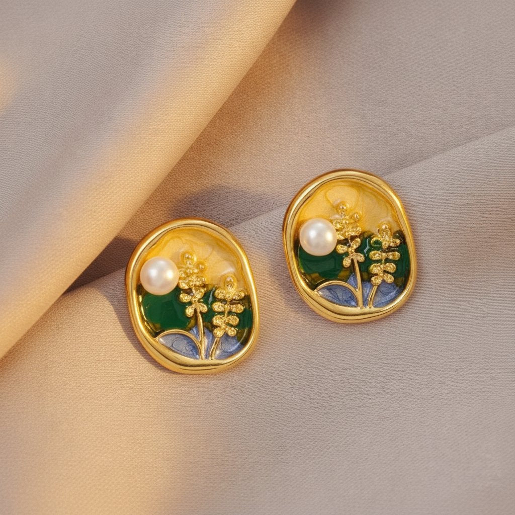 Petra Pearl Earrings