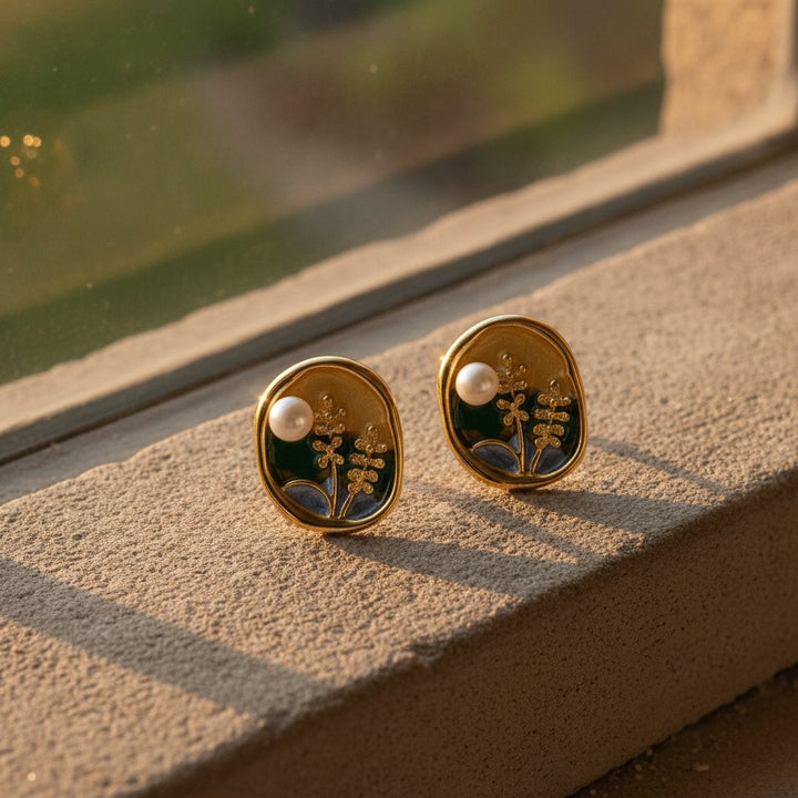 Petra Pearl Earrings
