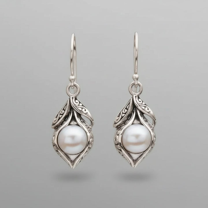 Vesper Pearl Earrings